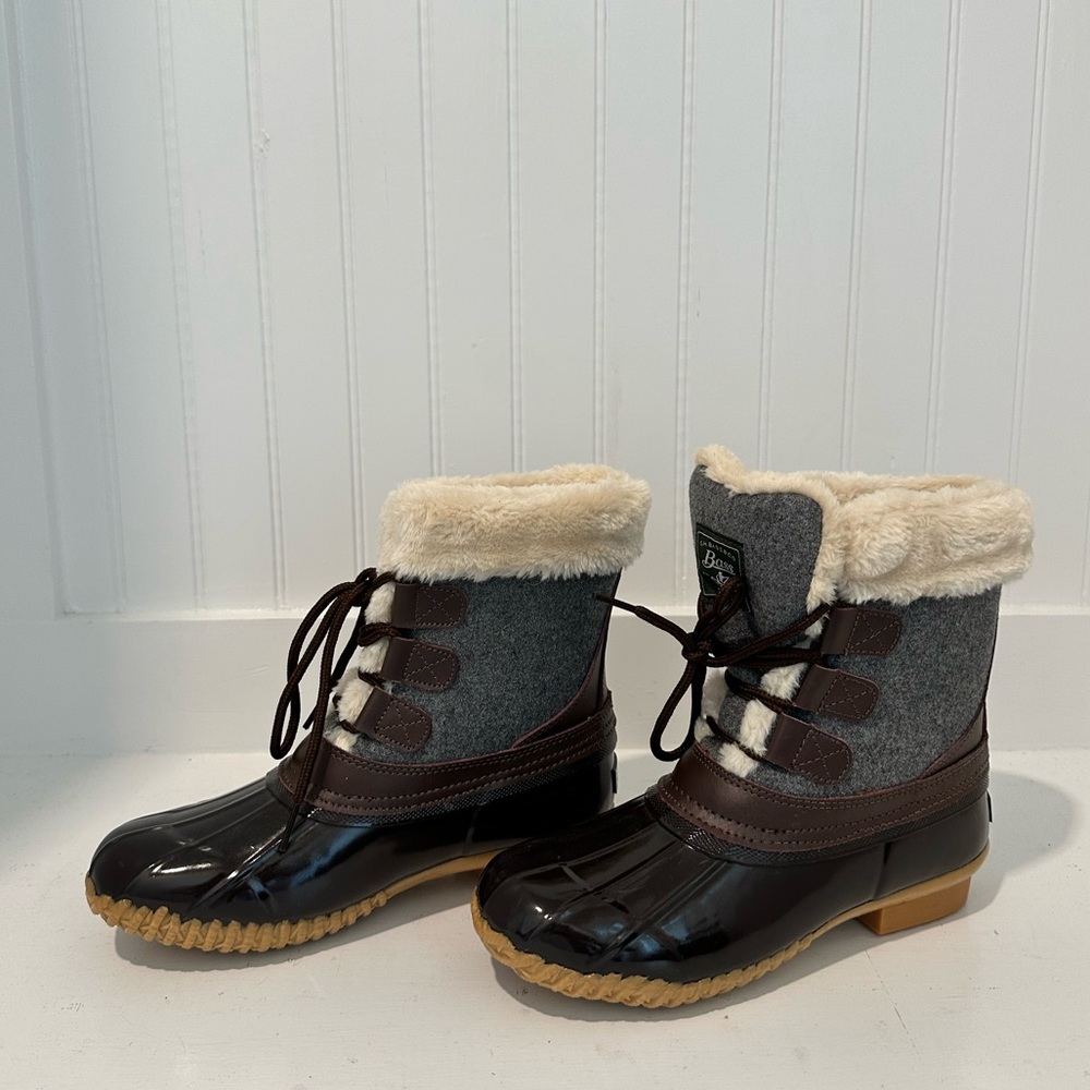 G.H Bass & Co. Gray Fur-Lined Winter Duck Boots